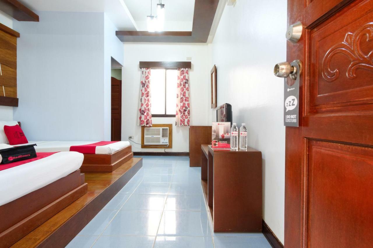 Reddoorz Premium @ Abueg Road Extension Puerto Princesa Εξωτερικό φωτογραφία